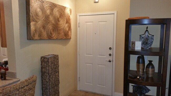 Photo - FURNISHED 1 bed/ 1 bath updated home in Aliso Viejo w/Fireplace Unit 536