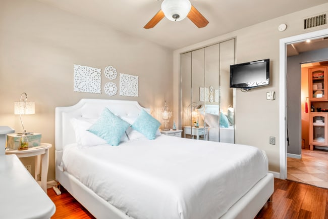 Photo - 21111 Barbados Cir