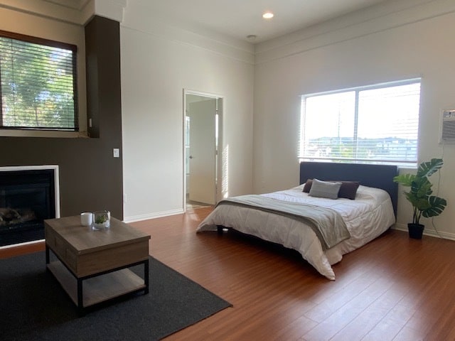 Building Photo - 10050 National Blvd Unit 4