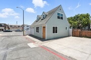 Photo - 24 3rd Ct House