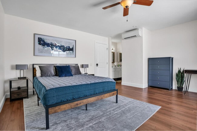 Photo - 3784 Nectarine Cir