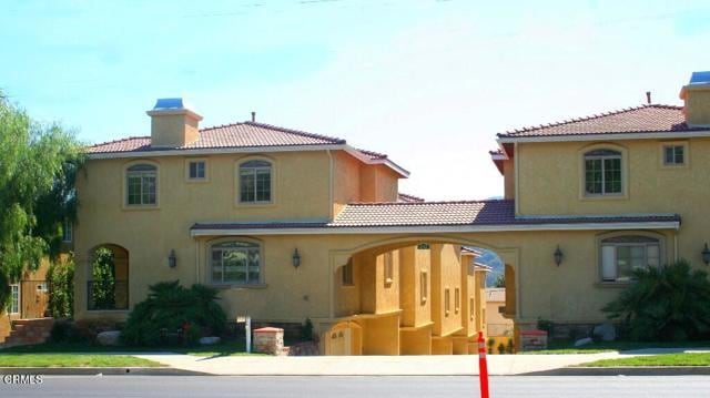 Photo - 2516 Montrose Ave