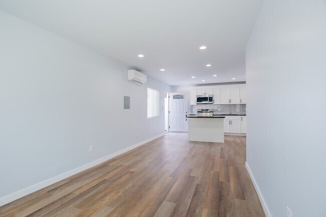 Photo - 4826 33rd St Unit 4824