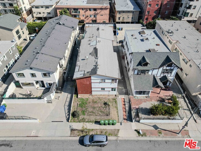 Building Photo - 332 S Wilton Pl Unit 1