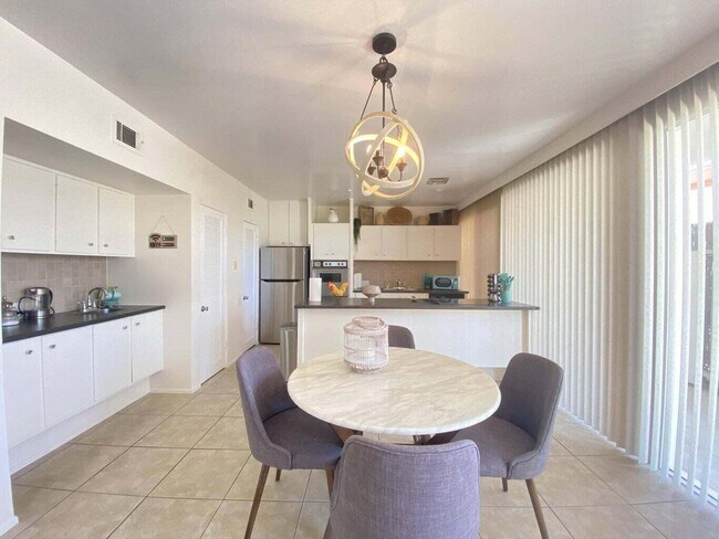 Photo - 46023 Portola Ave Unit 17