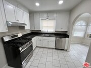 Photo - 496 E 52nd St