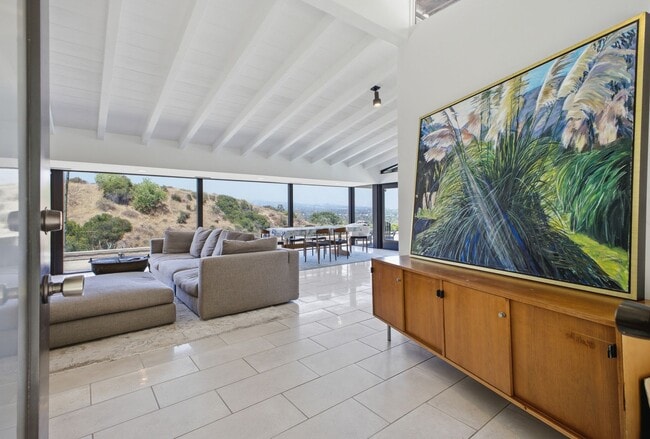 Photo - 1255 Rancheros Rd