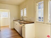 Photo - 3714 S St Andrews Pl House