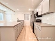 Photo - 6738 Independence Ave Unit 106