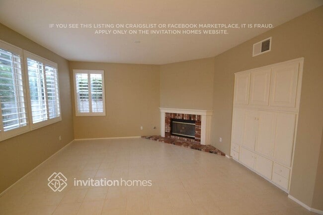 Photo - 7791 Unicorn Way