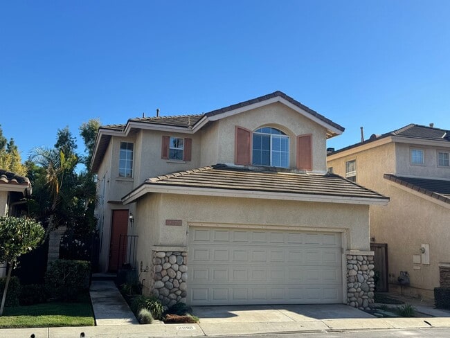 Photo - THE BEST OF BOTH WORLDS – FRESH & READY!