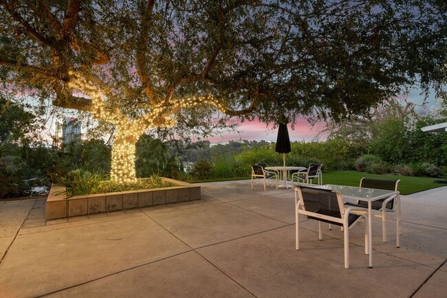 Photo - 3231 Oakley Dr