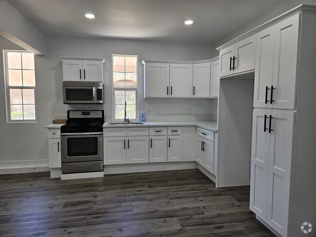 Building Photo - 2228 Tinder Ct Rental