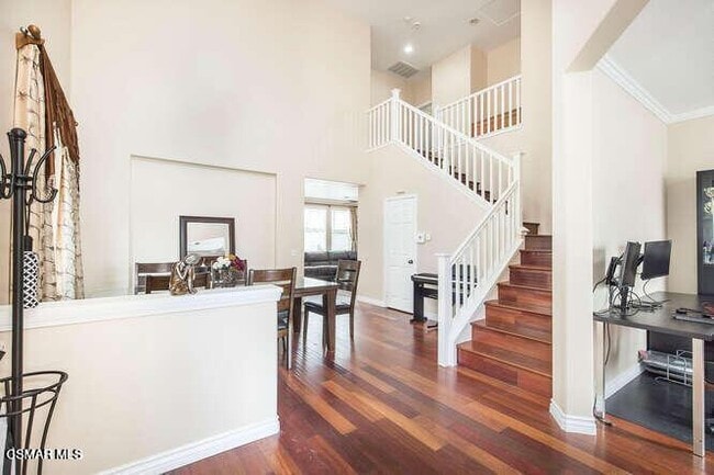 Photo - 1462 Windmill Way