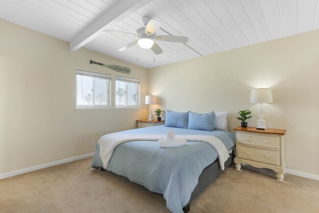 Photo - 1620 Seacoast Dr Unit D