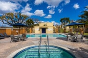 Photo - Las Flores Gardens Apartments