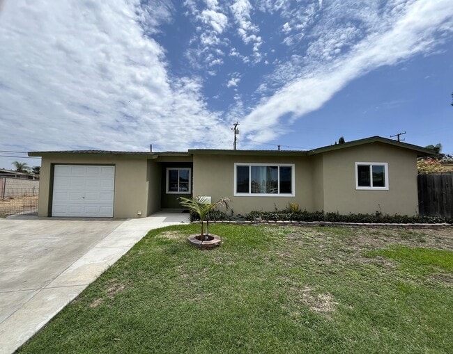 Building Photo - 12728 Linnell Ave
