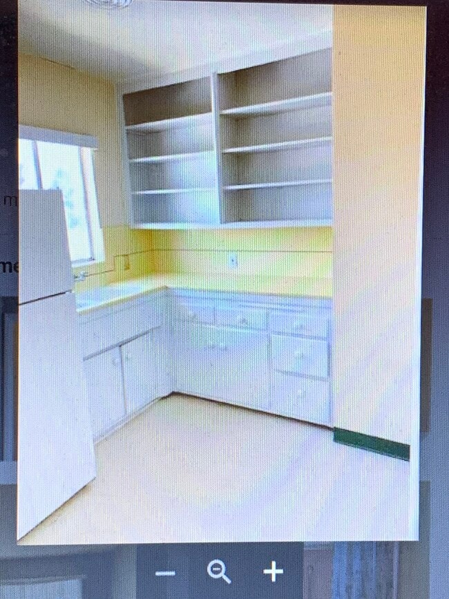 Kitchen - 4117 Palmyra Rd Unit 3