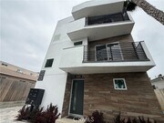 Photo - 4432 S Centinela Ave Townhome