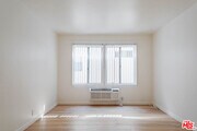 Photo - 758 N Hudson Ave Unit 3