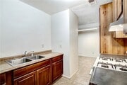 Photo - 805 Quail Dr