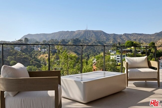 Photo - 5671 Spreading Oak Dr