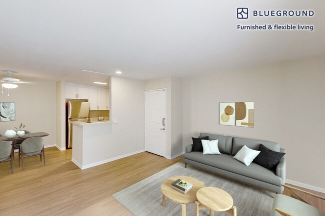 Photo - 10024 Paseo Montril Unit SI FL3-ID450A