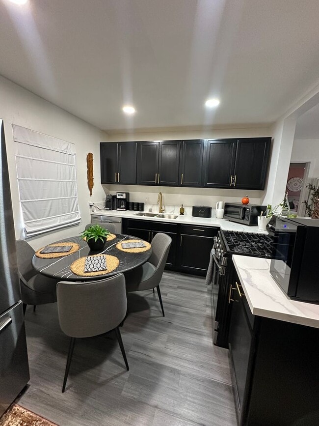 Photo - Charming 3 bedroom 2 bath in Yucca Valley