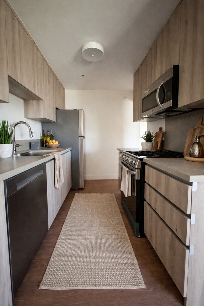 Photo - Above 7th Apartments