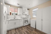 Photo - 1327 W 37th Pl
