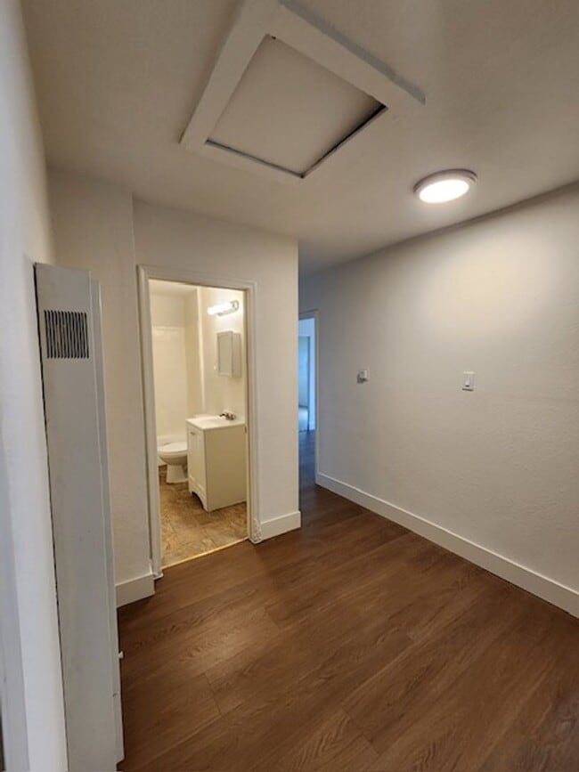 Photo - 4711 Honduras St Unit 3