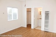 Photo - Charming detached granny flat in South Oce... House