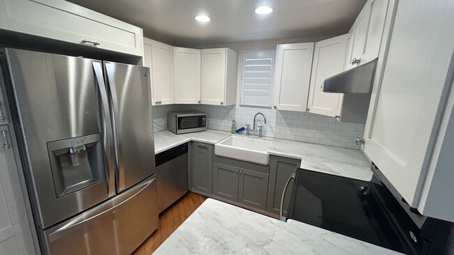 Top-Floor Old Town Gem with Stunning Views... - Top-Floor Old Town Gem with Stunning Views... Condo