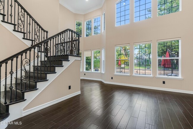 Photo - 504 Rustic Hills Dr