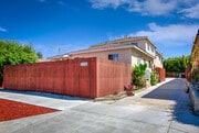 Photo - 2256 S Carmelina Ave Apartments