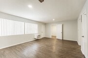 Photo - 18407 Dearborn Street