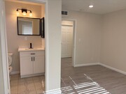 Photo - 11555 Archwood St Unit A