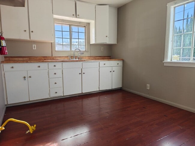 Photo - 1478 S Mountain View Ave