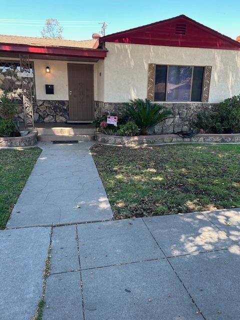 Front porch - 2145 San Francisco Ave House