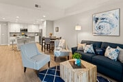 1BR, 1BA - 866SF - Centerpointe at Market
