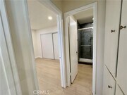 Photo - 660 E 6th St Unit C