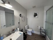 Photo - 703 W 30th St