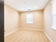 Photo - Beautiful Heritage Lake 3 Bedroom+ House for rent