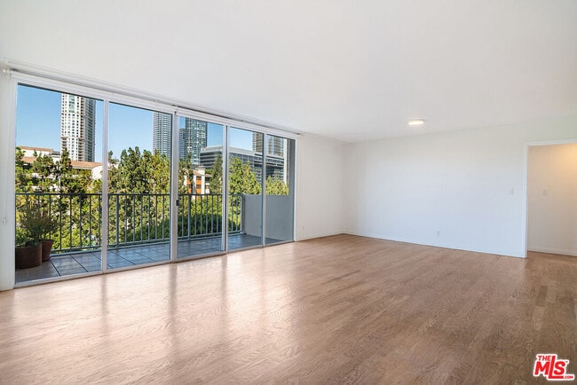 Building Photo - 2170 Century Pk E Unit 708