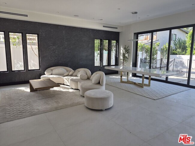 Photo - 5299 1/2 Crebs Ave