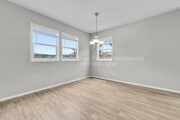 Photo - 5730 Autumnwood Ln