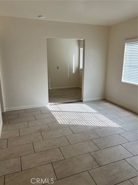 Photo - 635 W 17th St