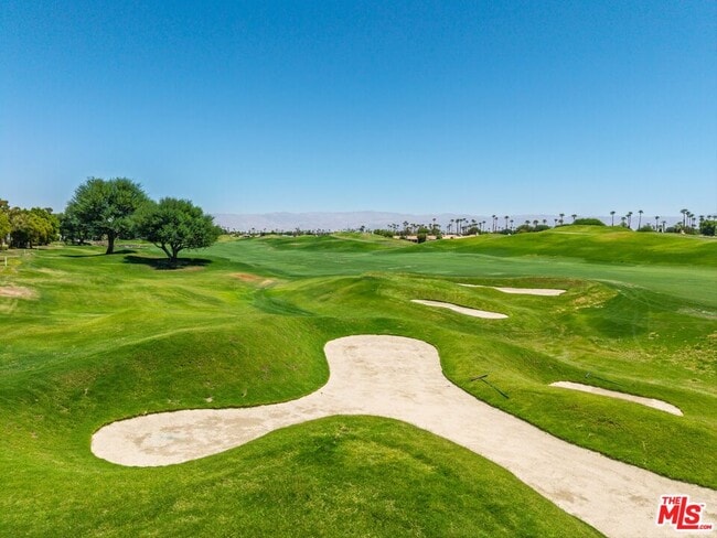 Photo - 55092 Oak-Tree Unit A16