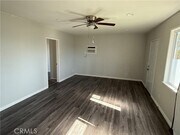 Photo - 583 W Gray St