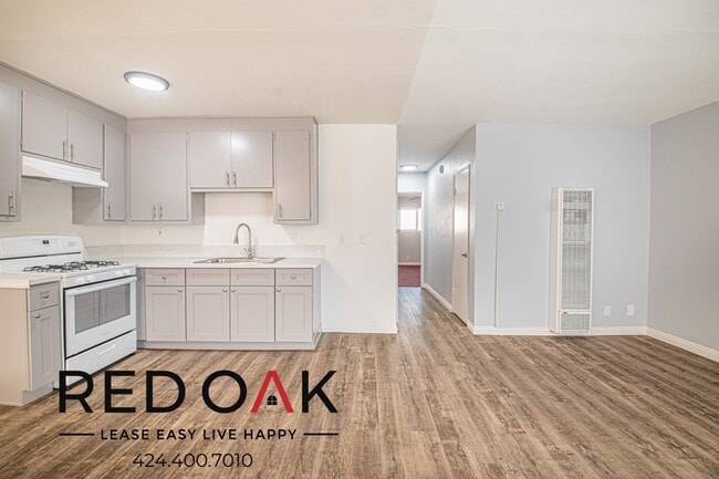 Photo - 9210 Somerset Blvd Unit 40